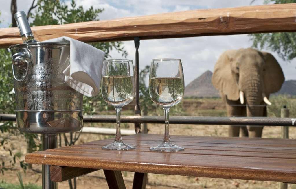 Hotel Ashnil Samburu Camp Extérieur photo